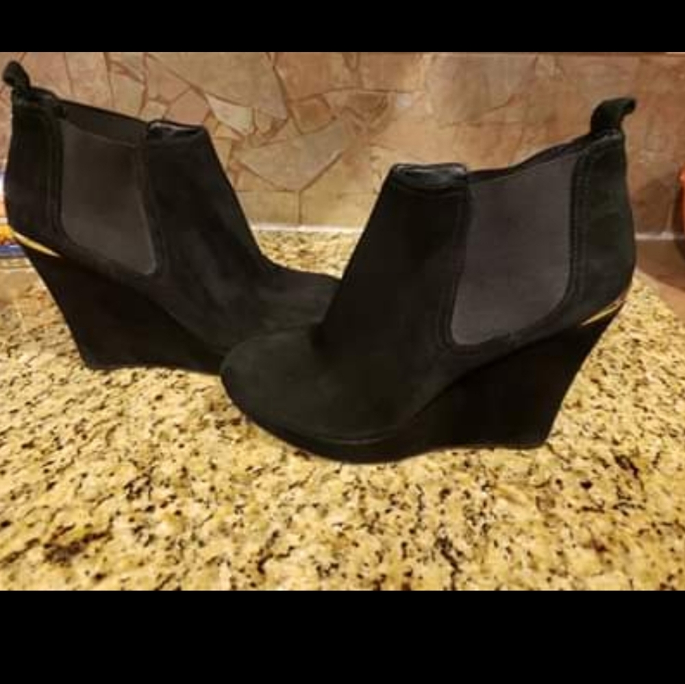 Jessica Simpson Black Platform Wedge Ankle Boots
